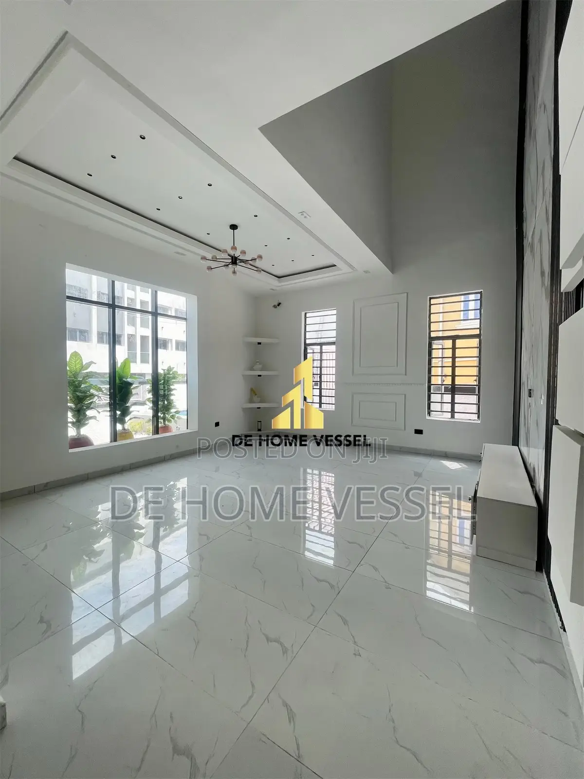 5bdrm Duplex in Ikate for sale in Ikate