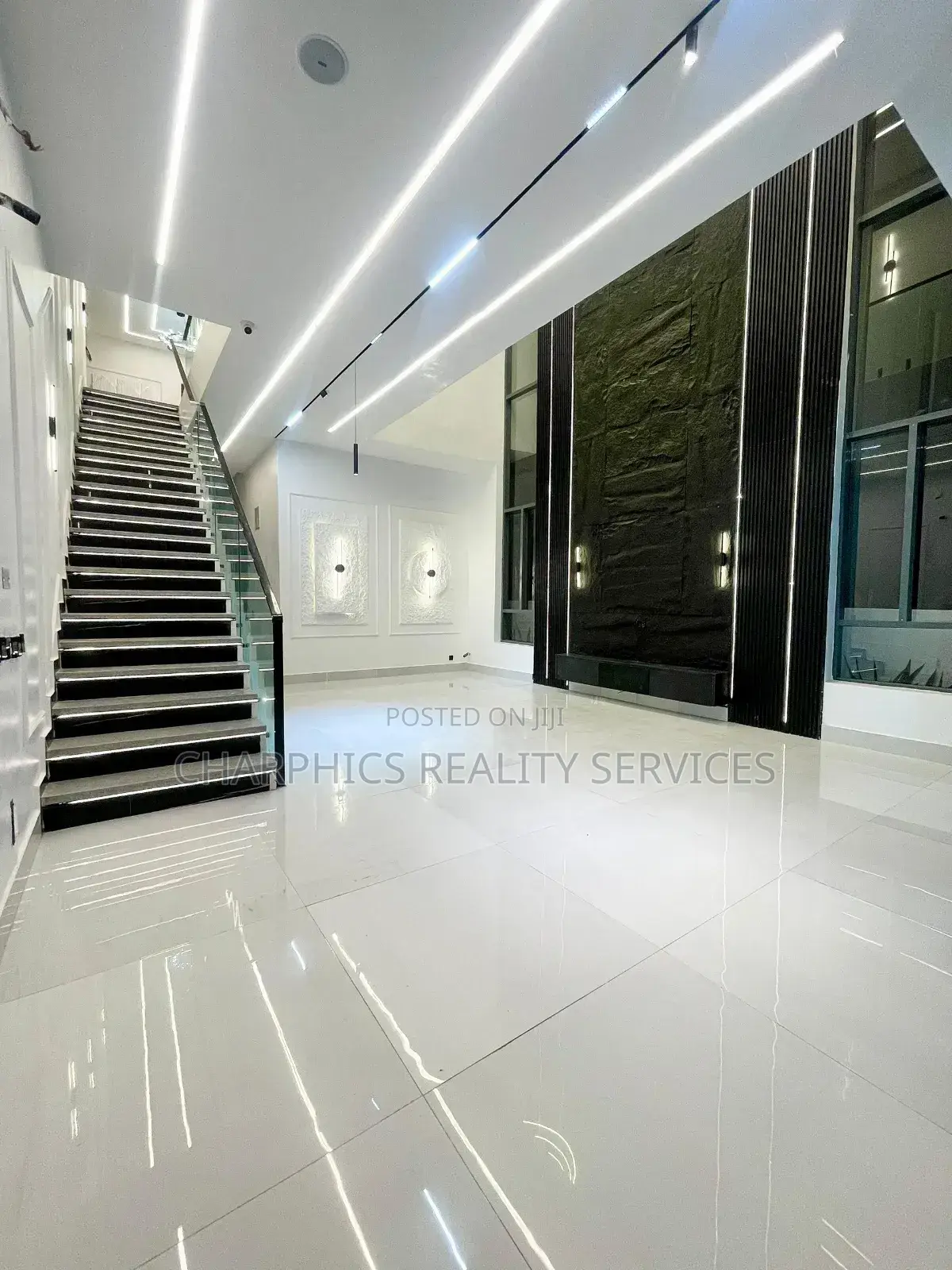 5bdrm Duplex in Ajah for sale in Ajah