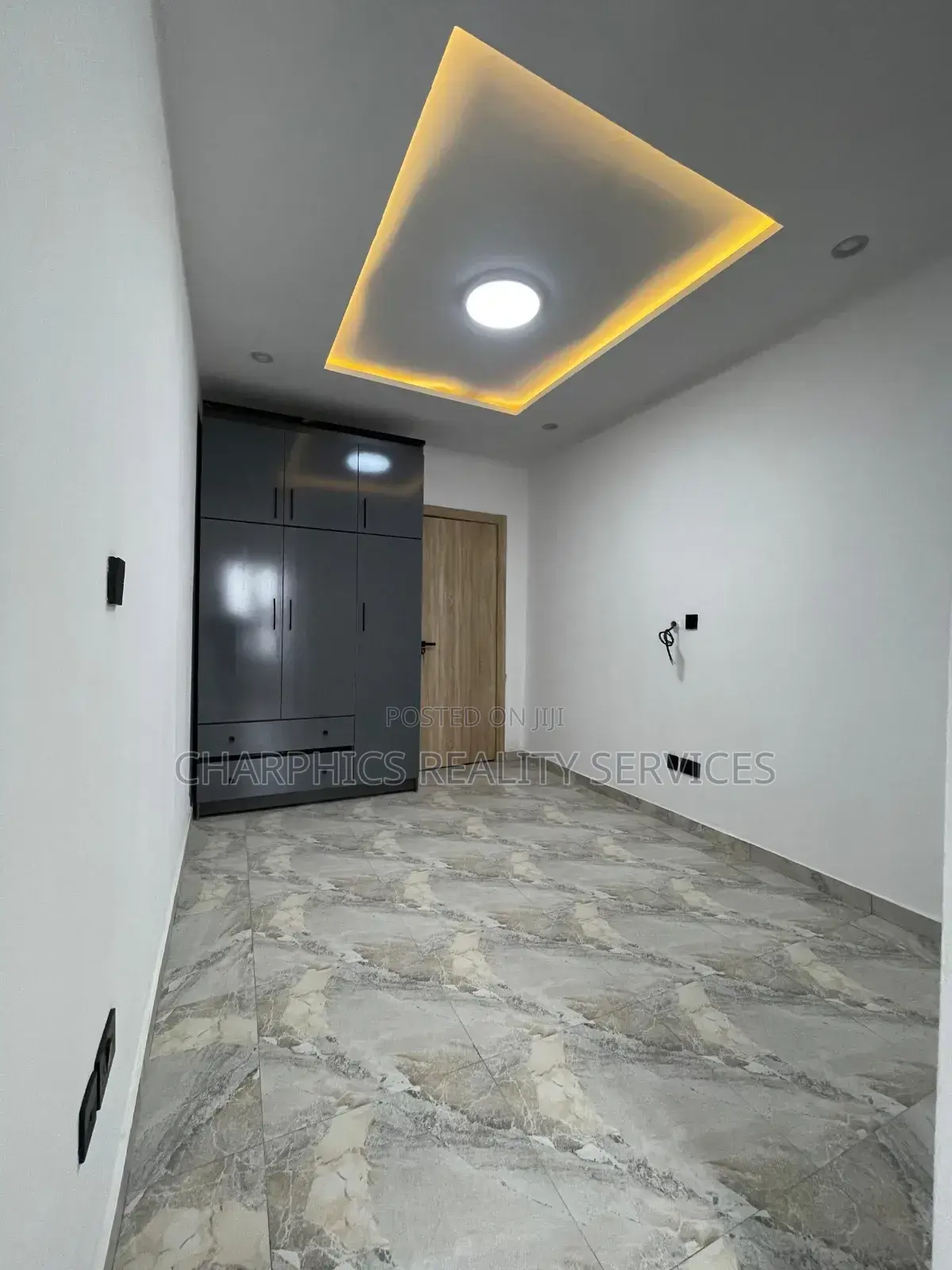 4bdrm Duplex in Lekki Phase 2 for sale in Lekki Phase 2