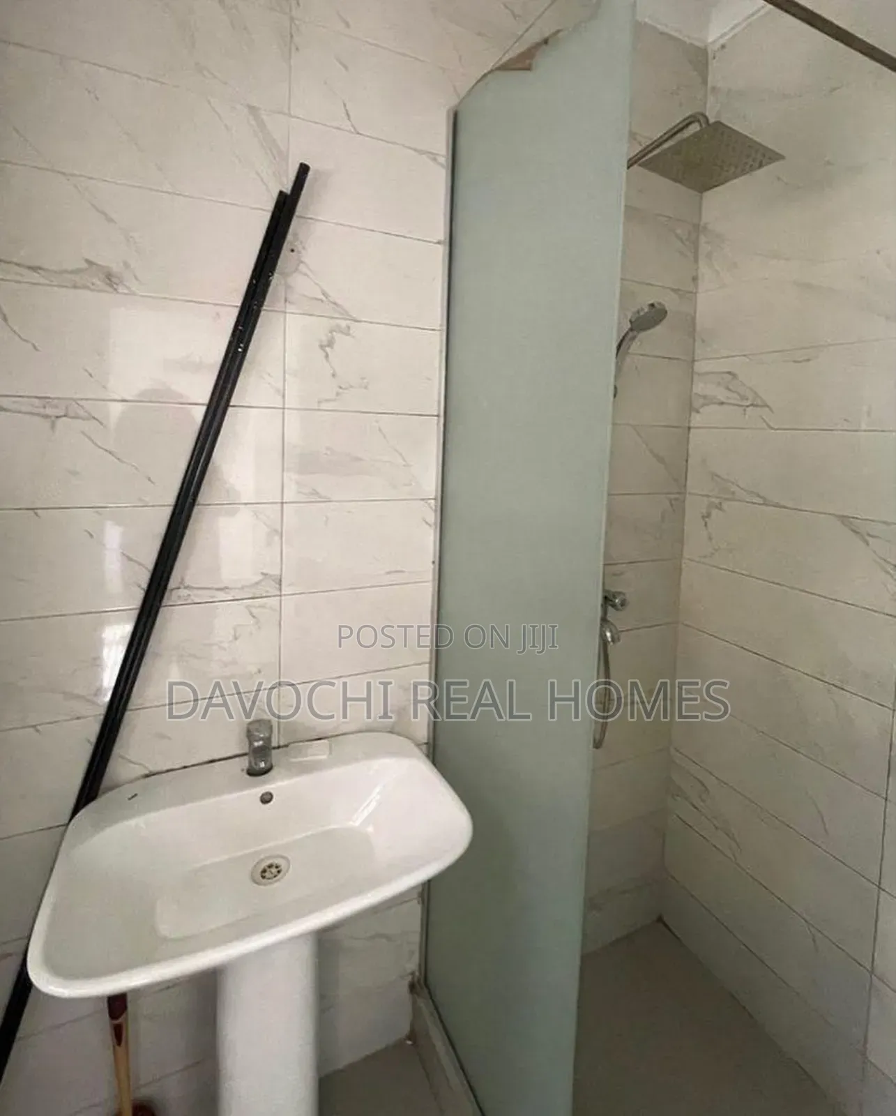 2bdrm Apartment in Osapa London Garden, Lekki for rent in Lekki