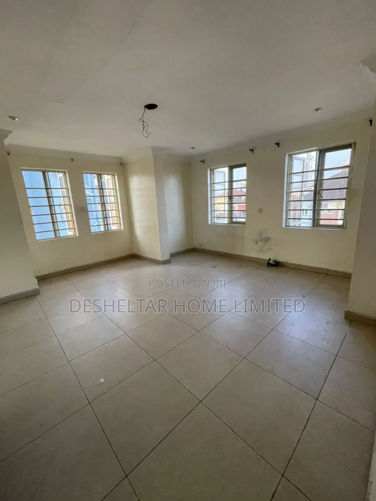 1bdrm Apartment in Southern View Estate, Chevron for rent in Chevron