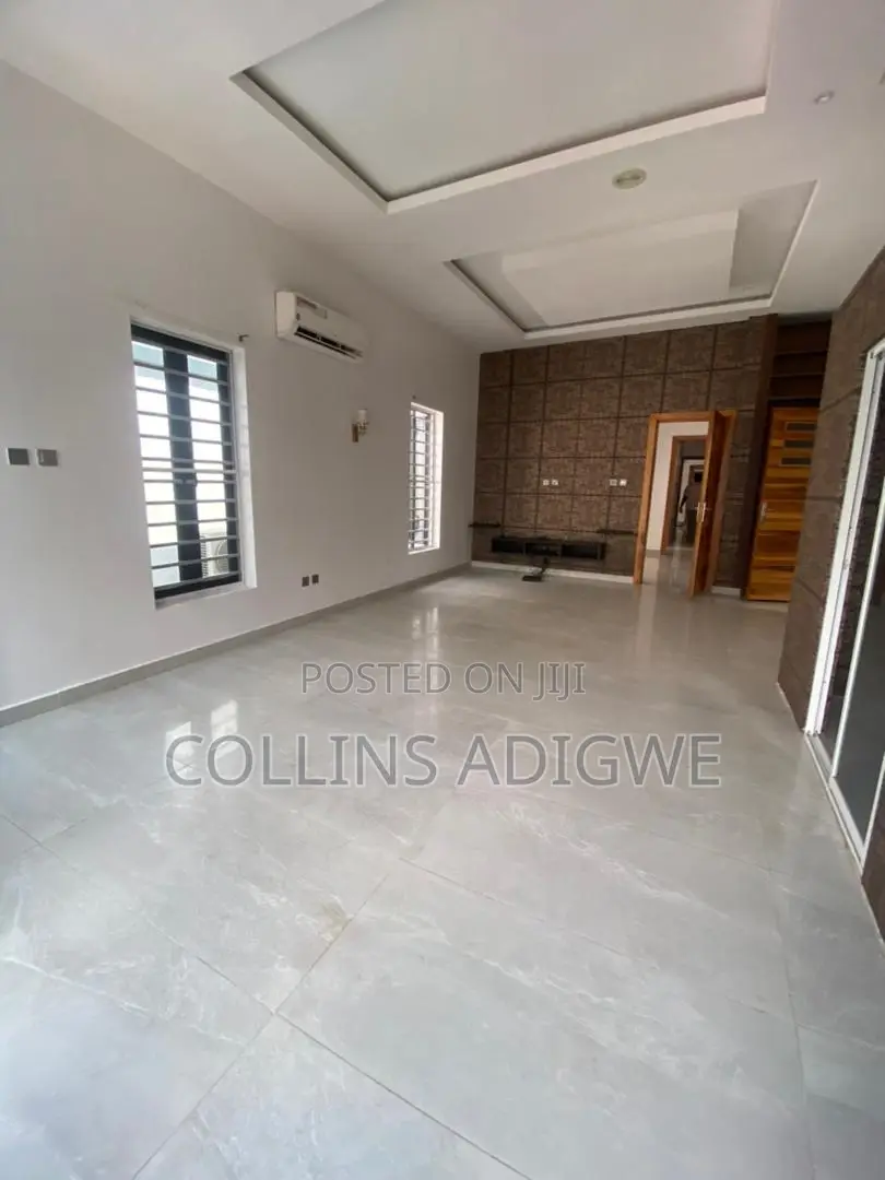 5bdrm Duplex in Osapa Estate for rent in Osapa london