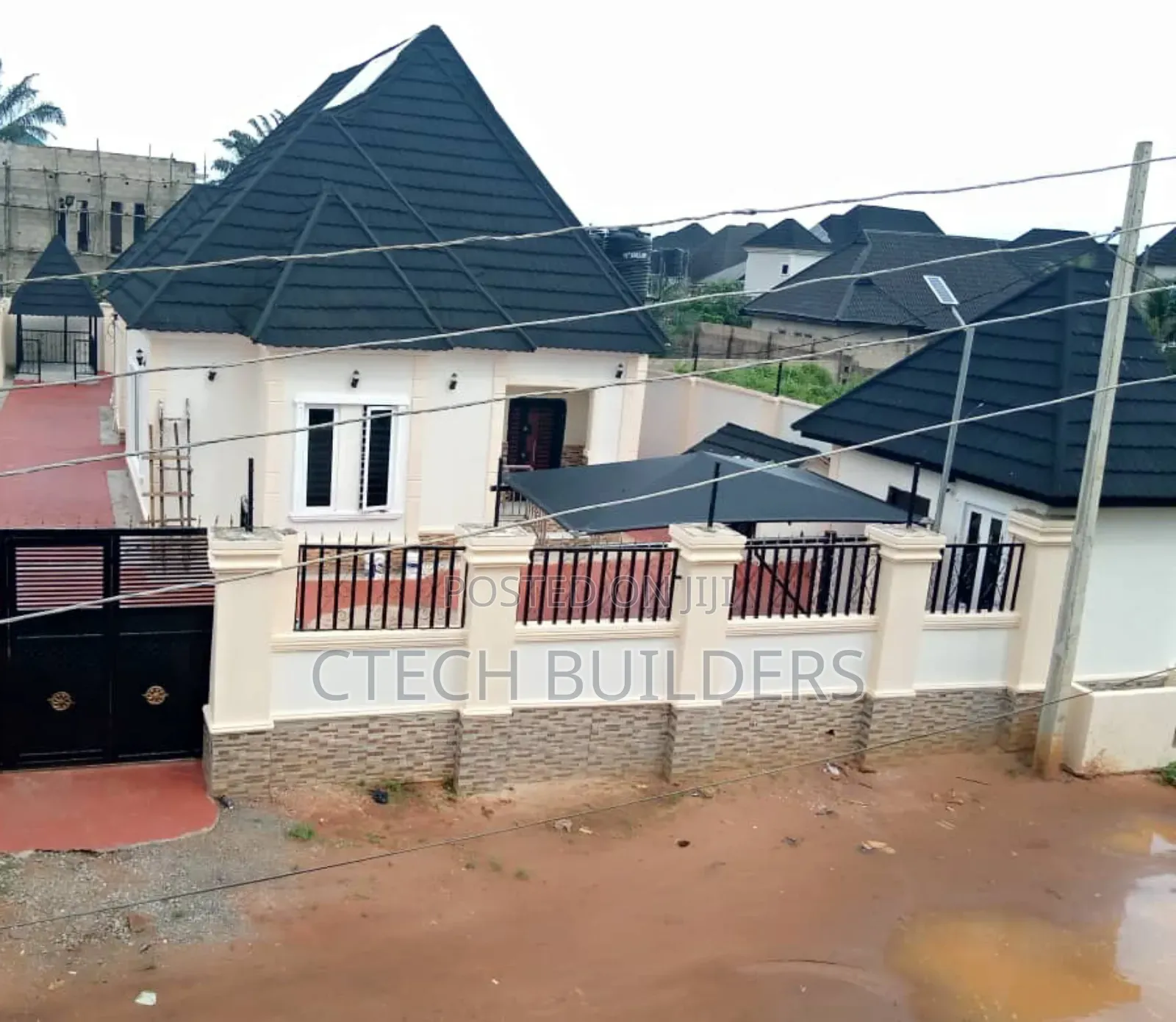 4bdrm Bungalow in Benin City for sale in Benin City