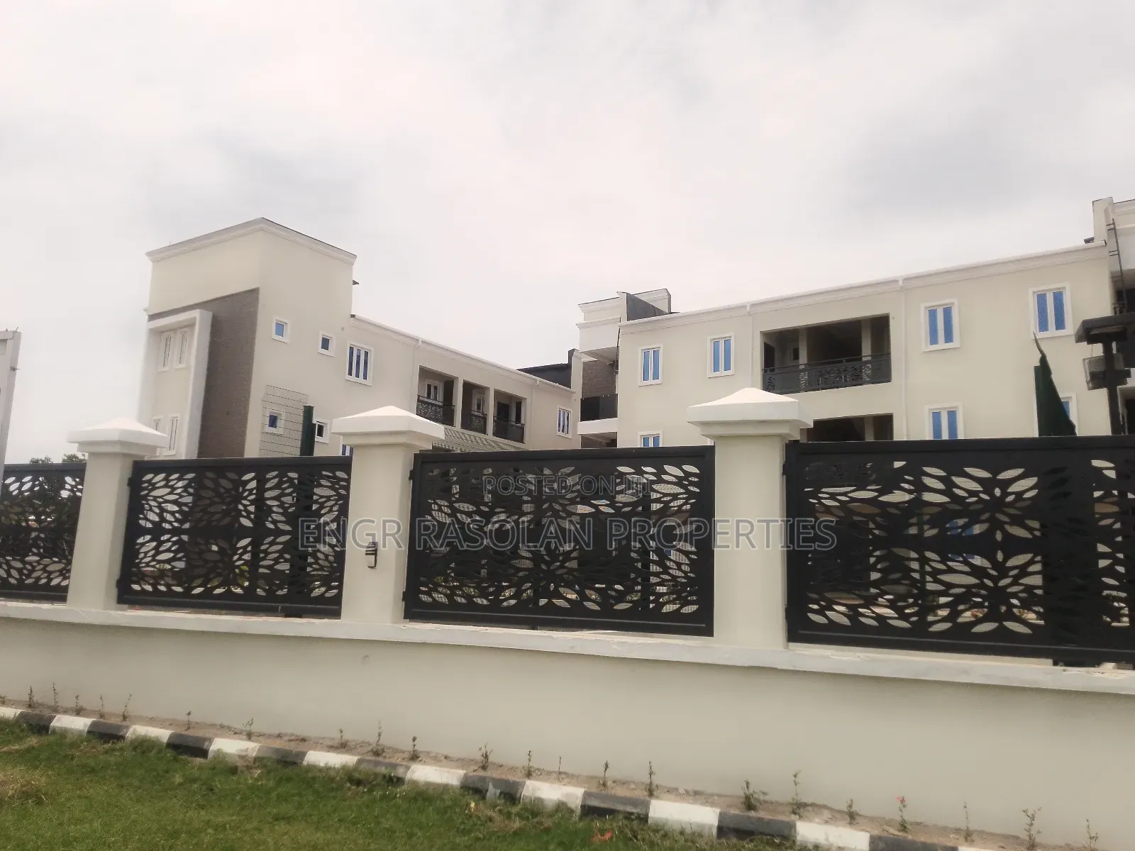 Furnished 2bdrm Block of Flats in Taoheed Road, Ilorin South for sale in Ilorin South