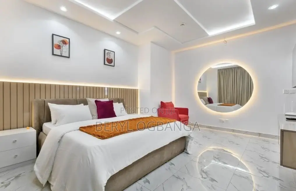 Luxurious 2 Bedroom Apartment in Lekki Phase 1