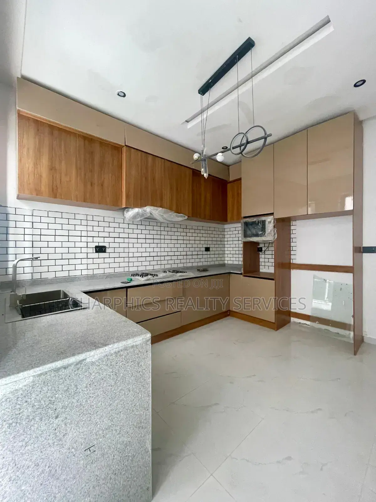 4bdrm Penthouse in Lekki Phase 1 for sale in Lekki Phase 1