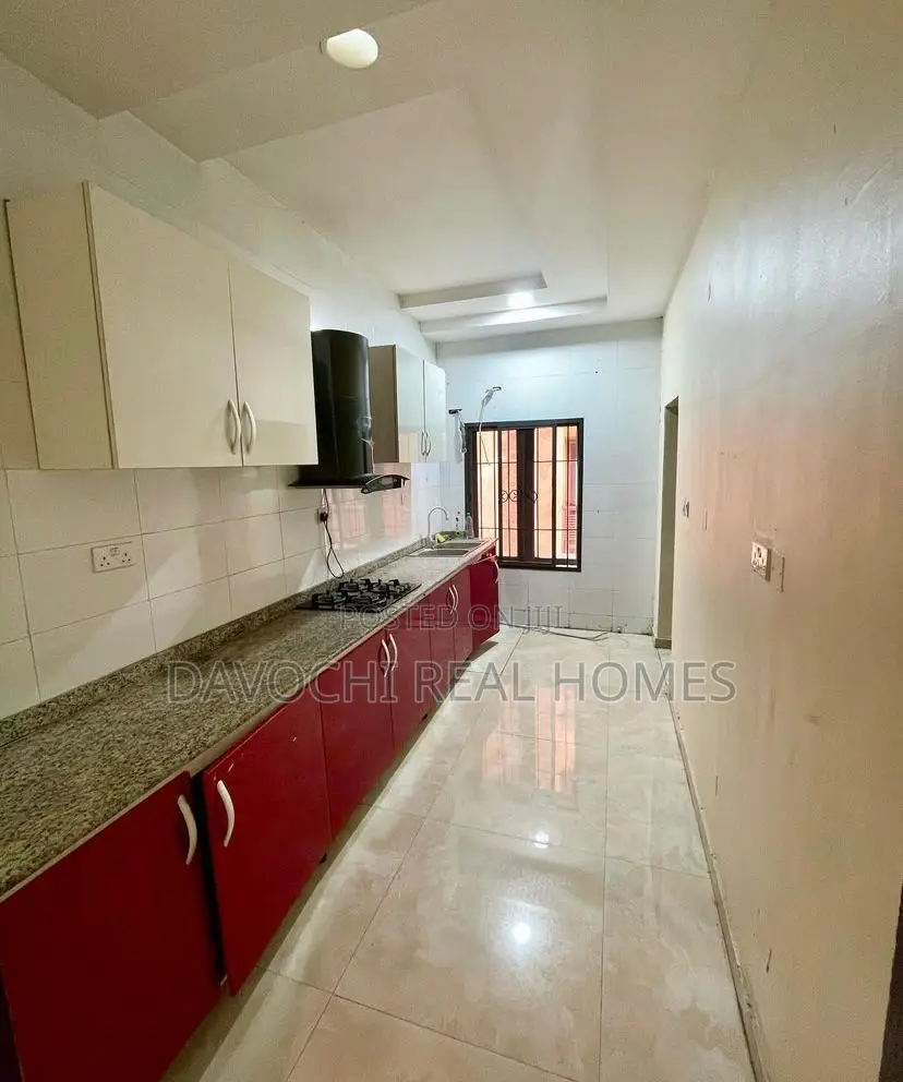 3bdrm Apartment in Lekki Phase 1 for rent in Lekki Phase 1