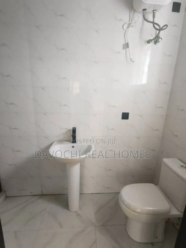 2bdrm Apartment in Lekki Phase 1 for rent in Lekki Phase 1