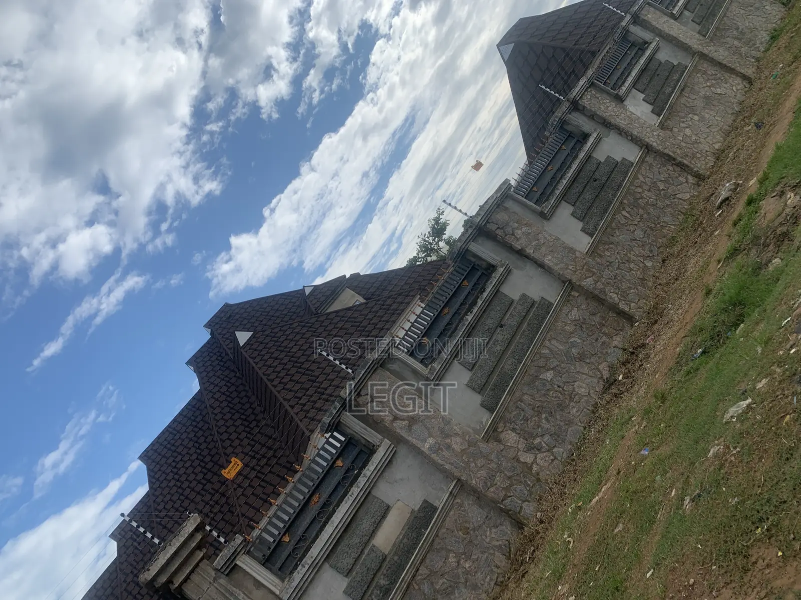 3bdrm Penthouse in Minna for sale in Minna