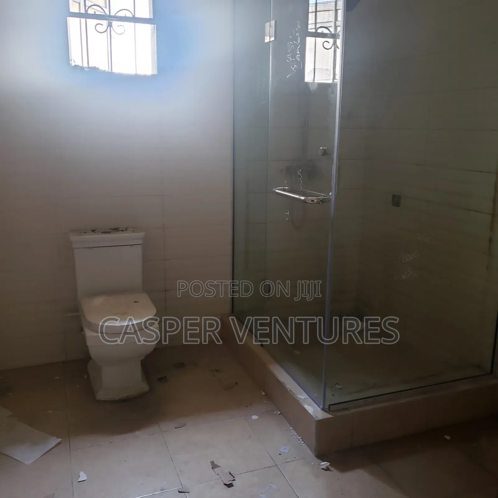 5bdrm Duplex in Idado, Lekki Phase 2 for rent in Lekki Phase 2