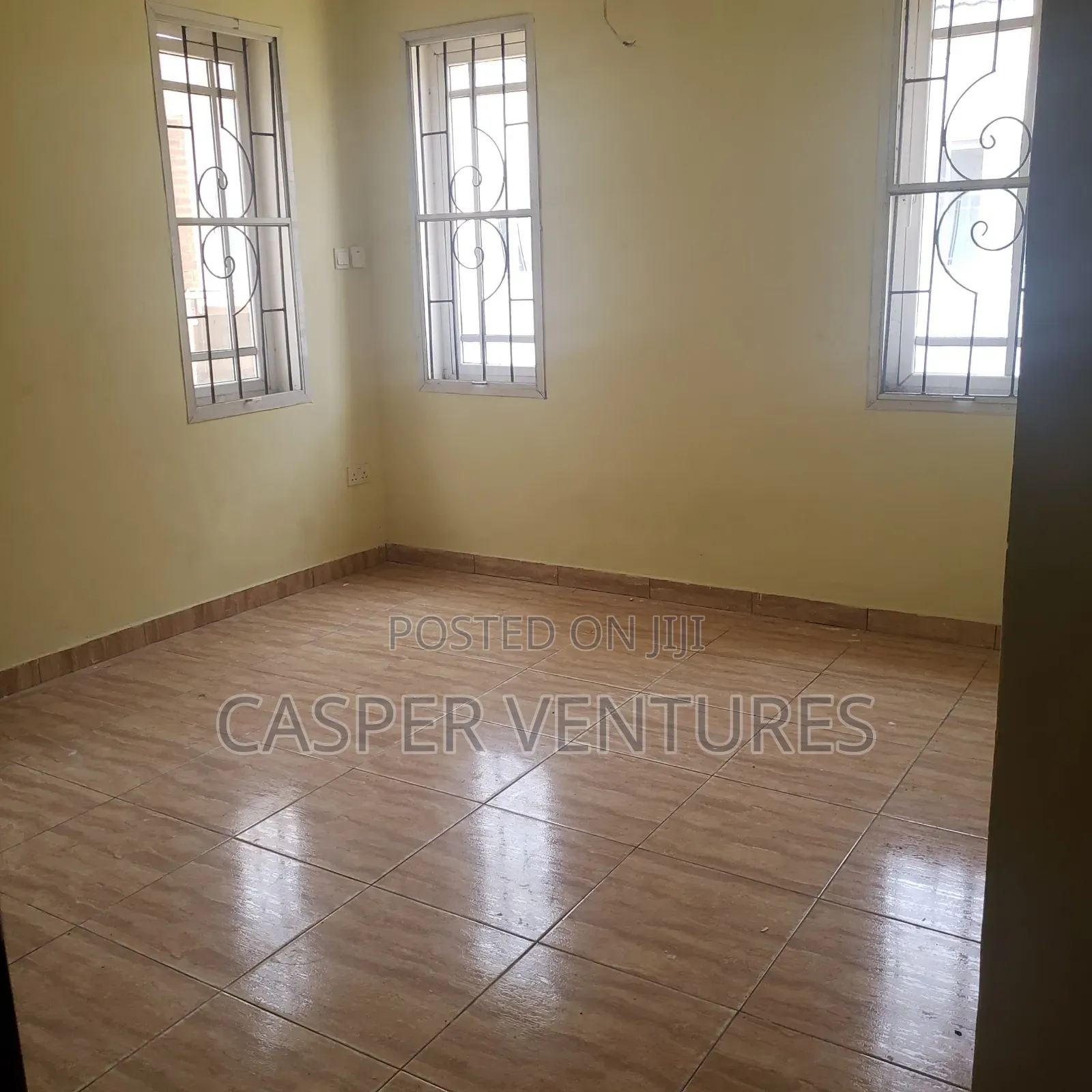 5bdrm Duplex in Idado, Lekki Phase 2 for rent in Lekki Phase 2