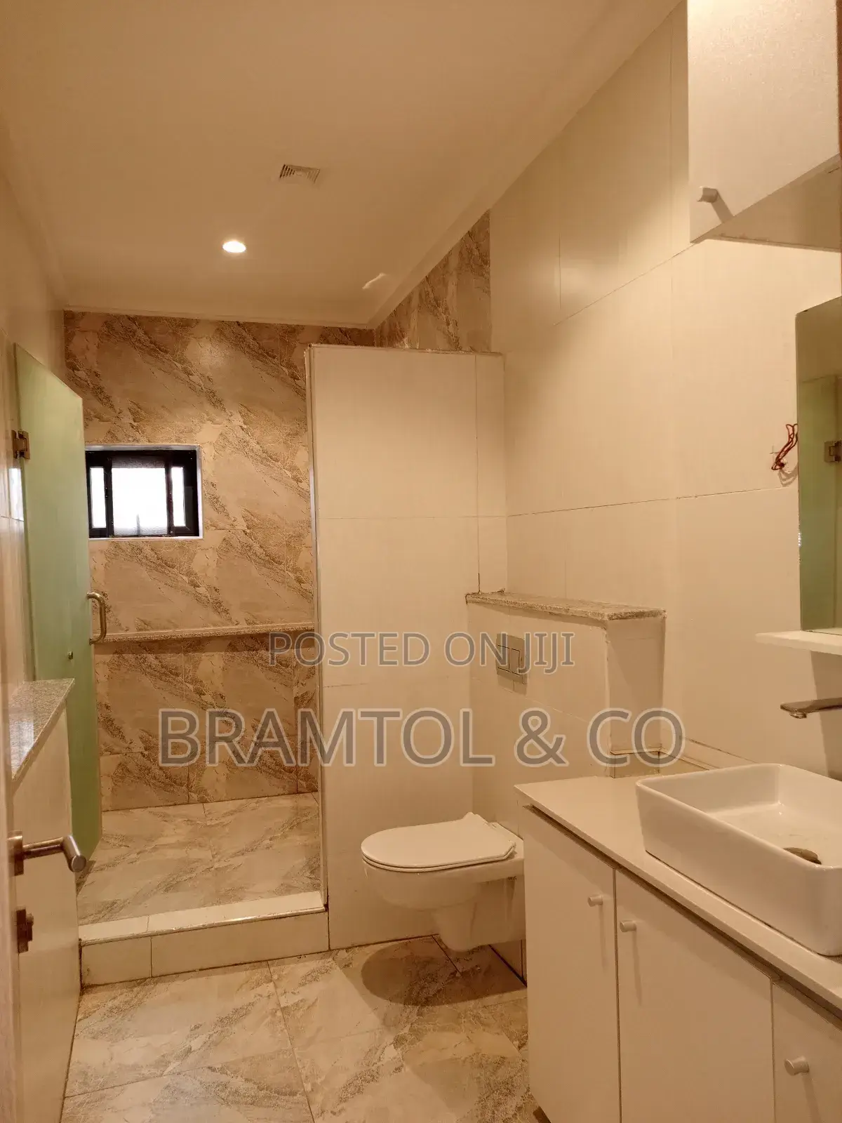 4bdrm Townhouse / Terrace in Maitama for rent in Maitama