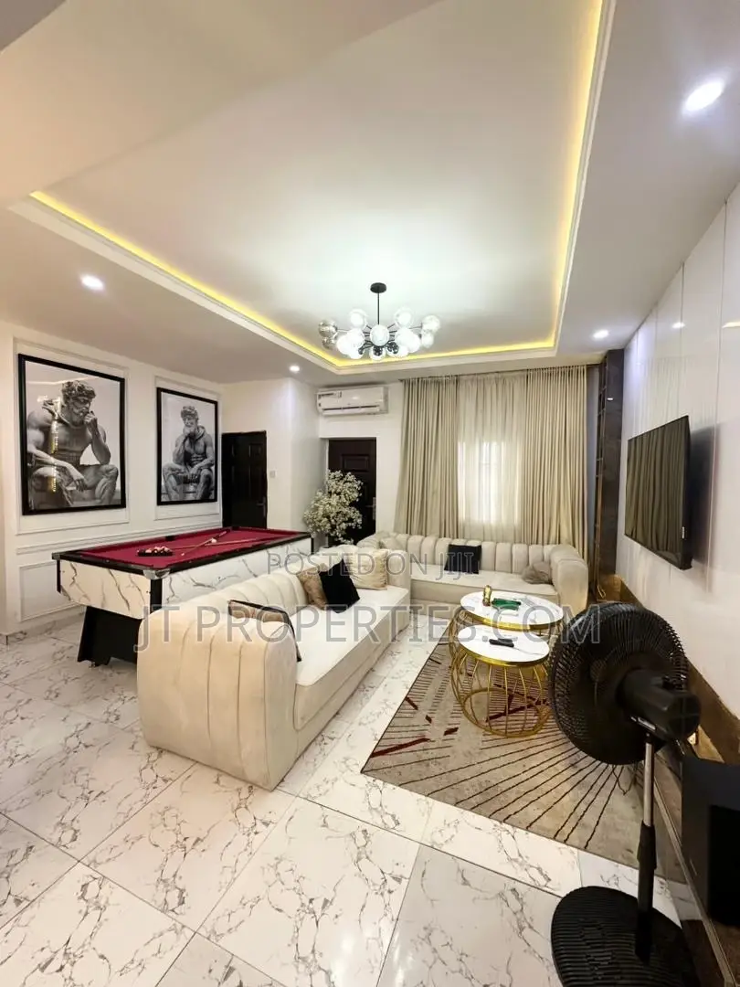 Luxury 2bedroom Apartment Jahi With Ps5 in Jahi