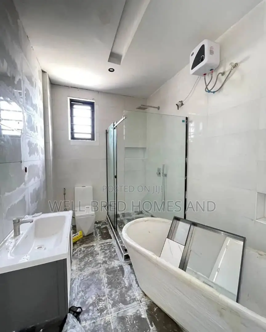 2bdrm Apartment in Ikate Lekki for sale in Ikate