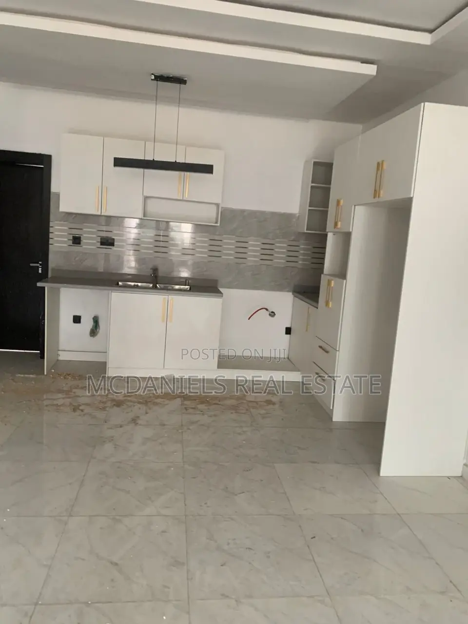 2bdrm Apartment in Ikate for sale in Ikate