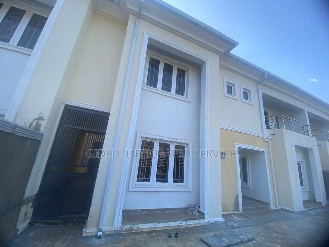 5bdrm Townhouse / Terrace in Guzape District for rent in Guzape District
