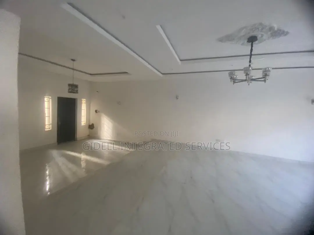 5bdrm Townhouse / Terrace in Guzape District for rent in Guzape District