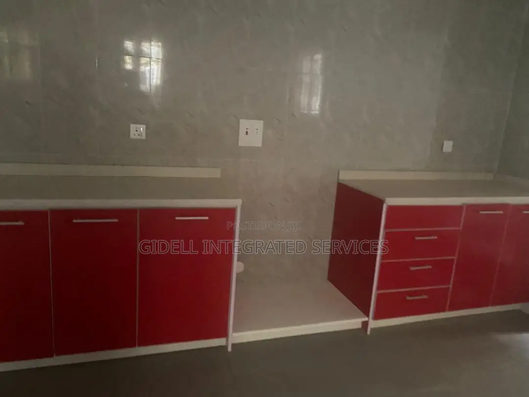 5bdrm Townhouse / Terrace in Guzape District for rent in Guzape District