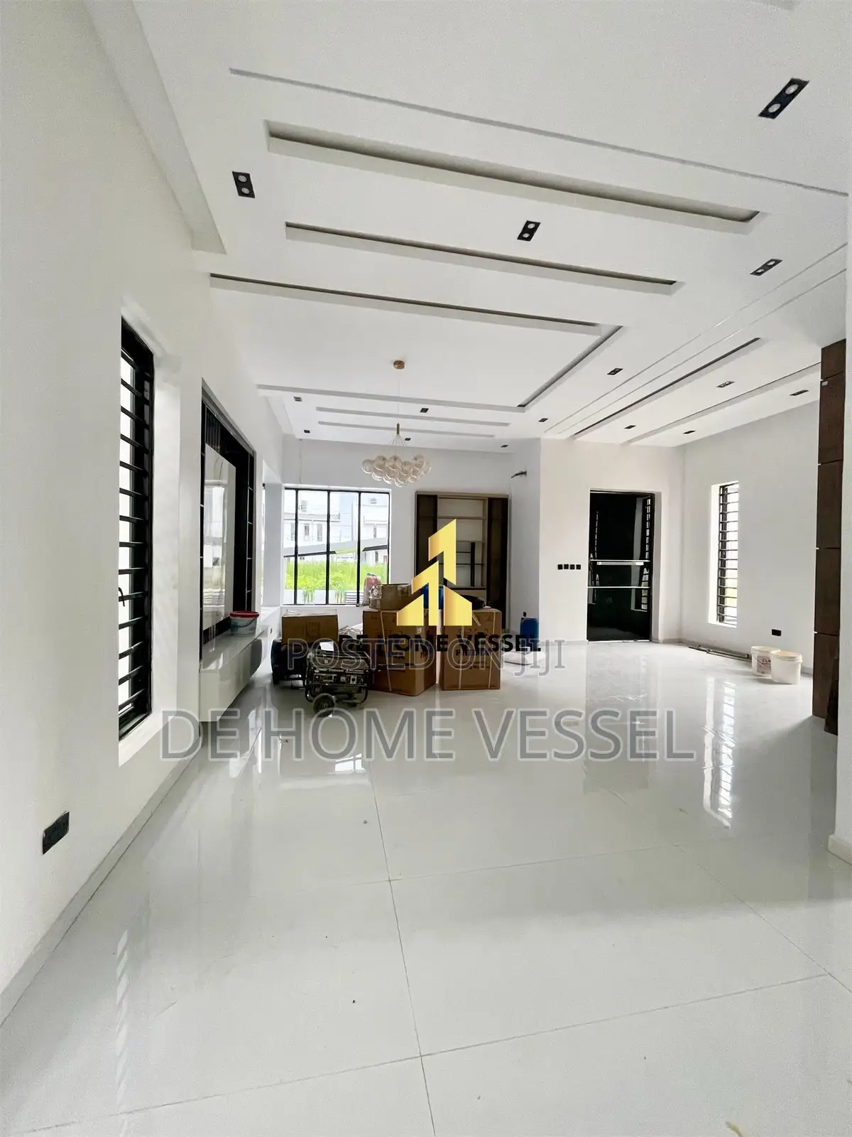 5bdrm Duplex in Ikota for sale in Ikota