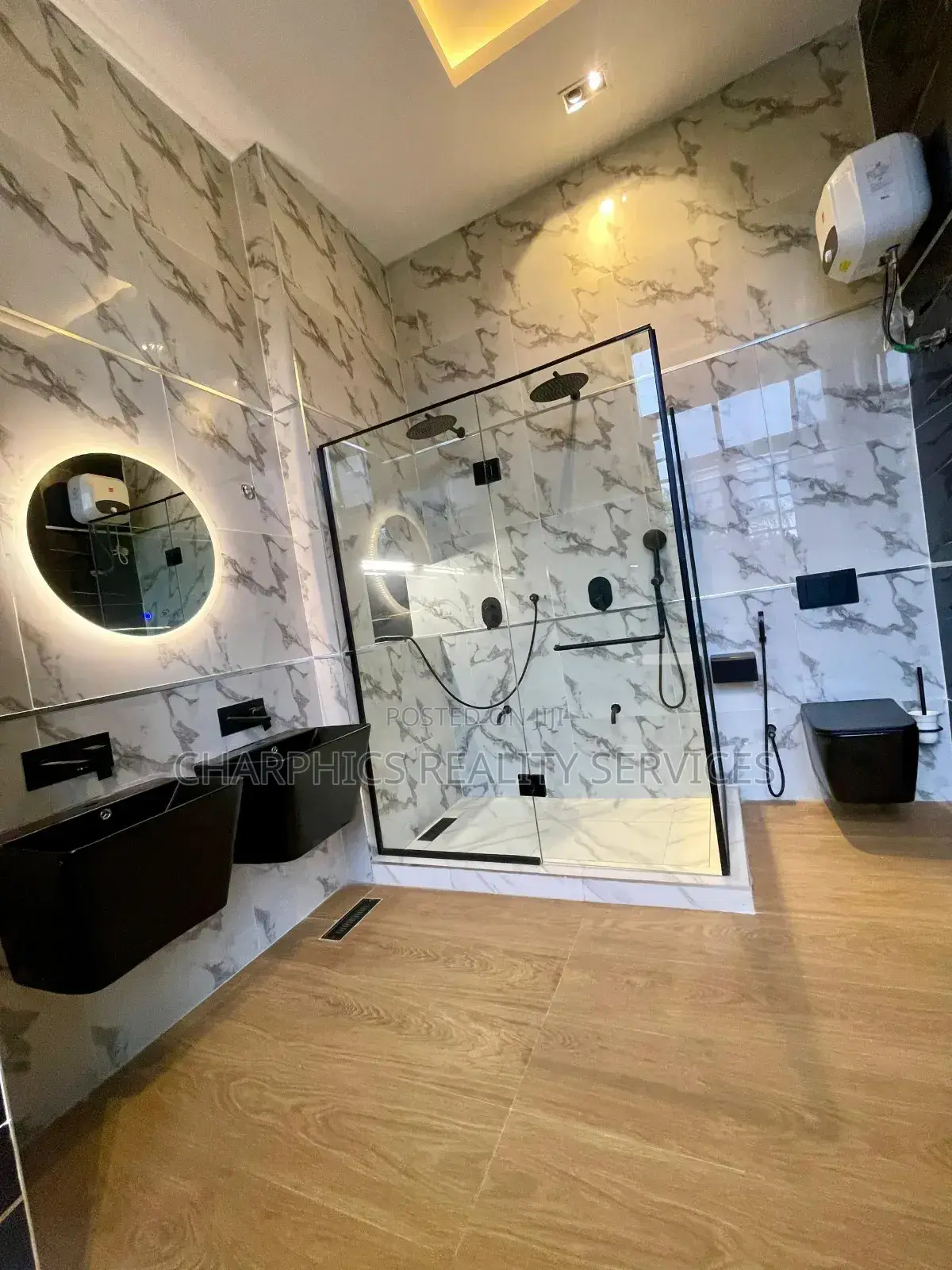 5bdrm Duplex in Ikota for sale in Ikota