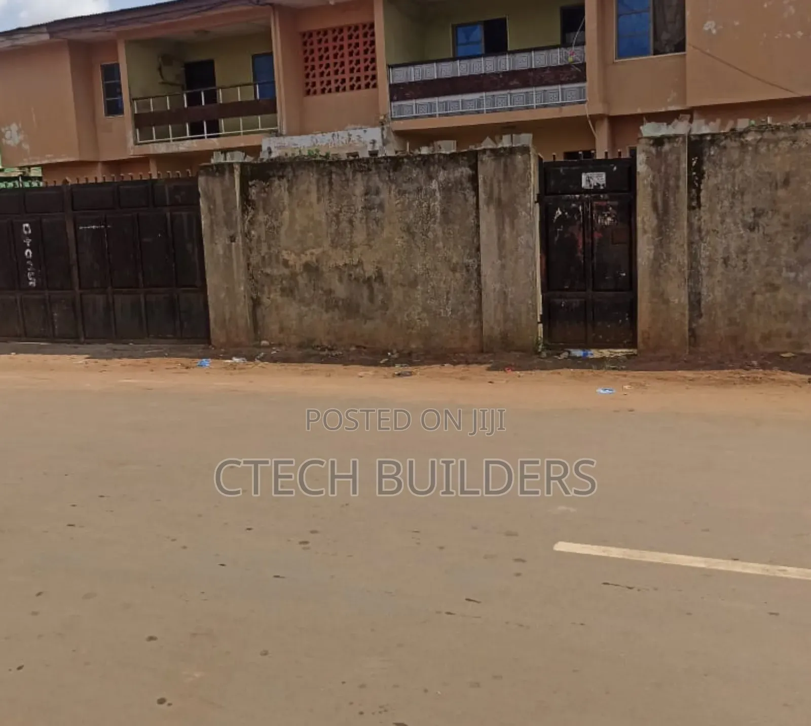 12bdrm Block of Flats in Benin City for sale in Benin City