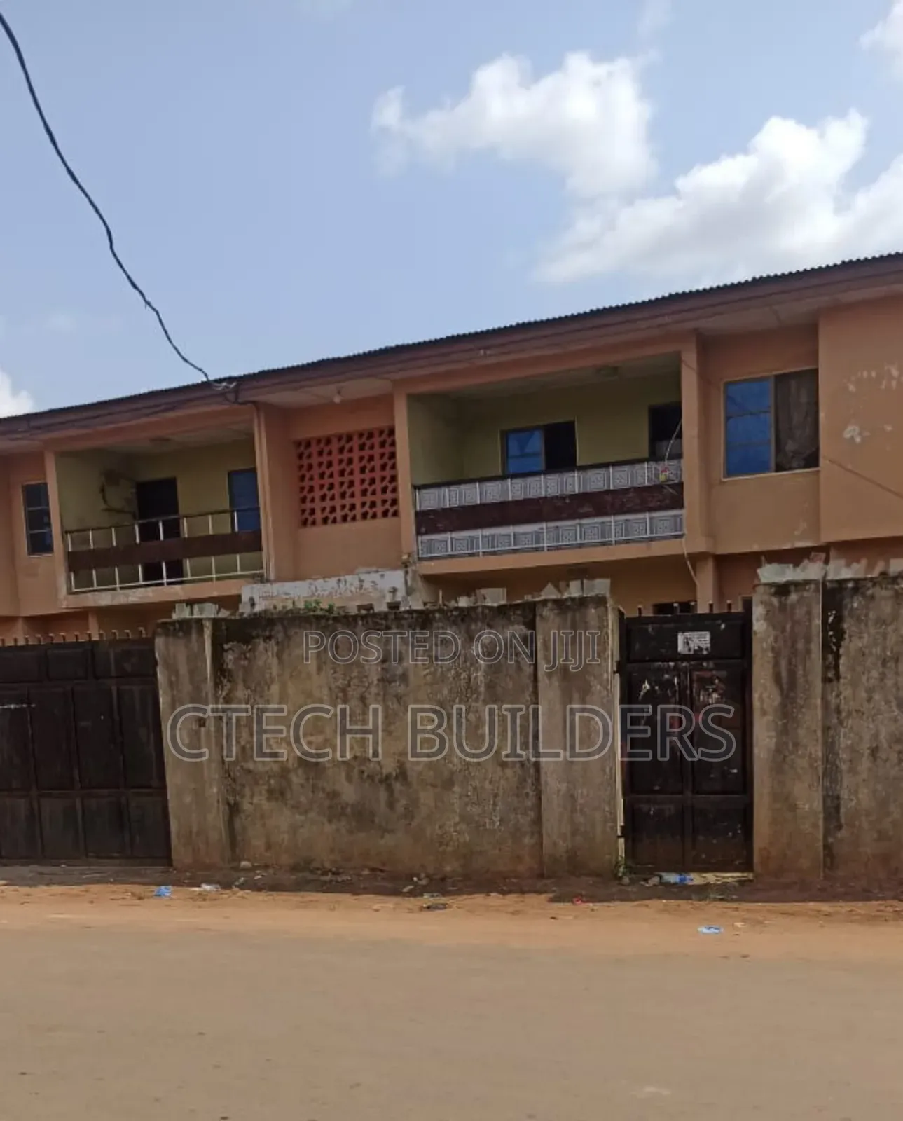 12bdrm Block of Flats in Benin City for sale in Benin City