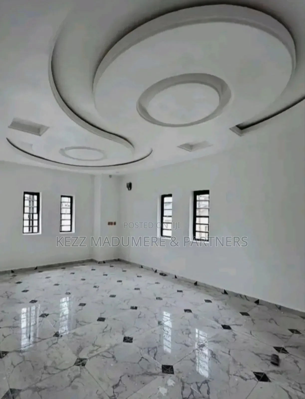 4bdrm Duplex in In A Gated Est , for sale in Port-Harcourt