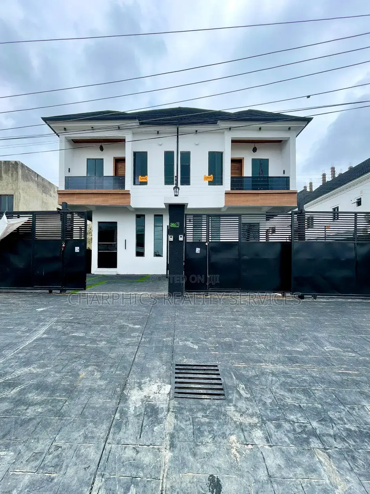 4bdrm Duplex in Lekki for sale in Lekki