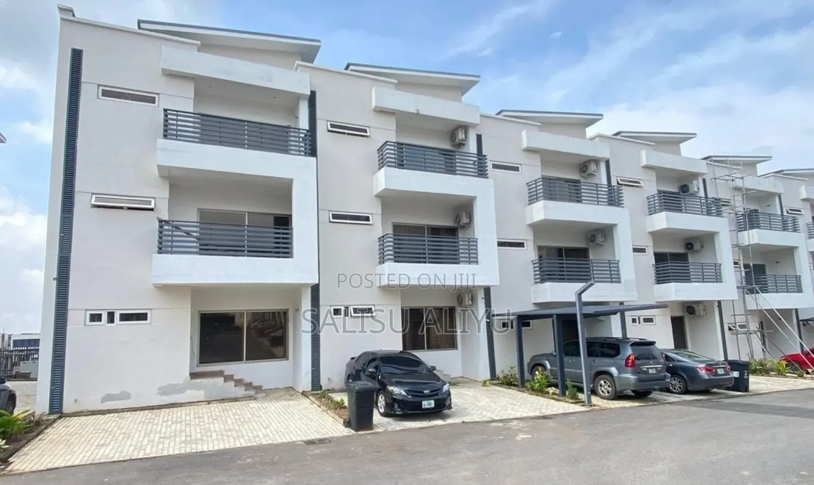 4bdrm Duplex in Life Camp Godab for sale in Life Camp