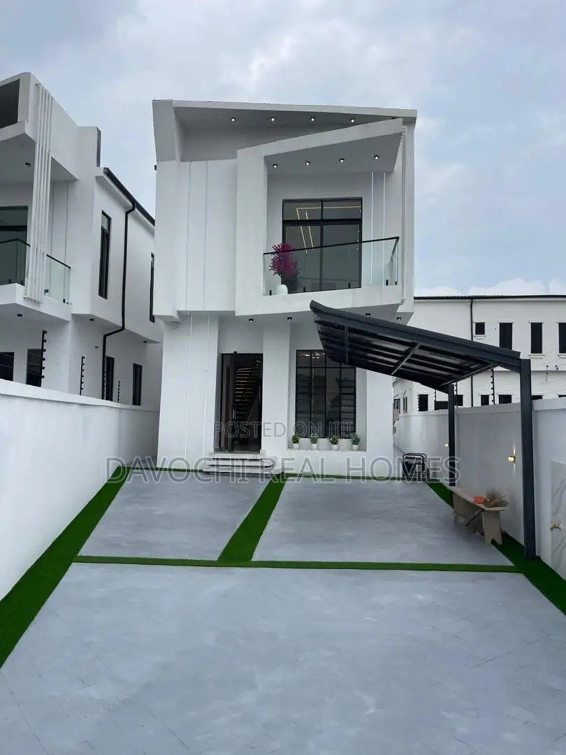 4bdrm Duplex in Lekki Phase 2 for sale in Lekki Phase 2