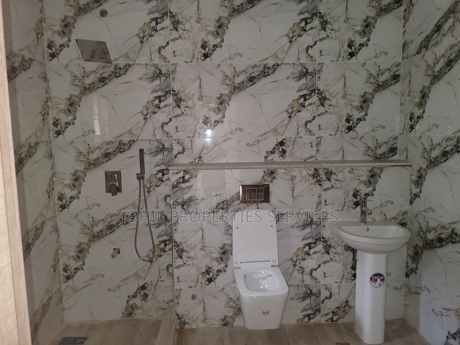 4bdrm Duplex in Jahi for sale in Jahi