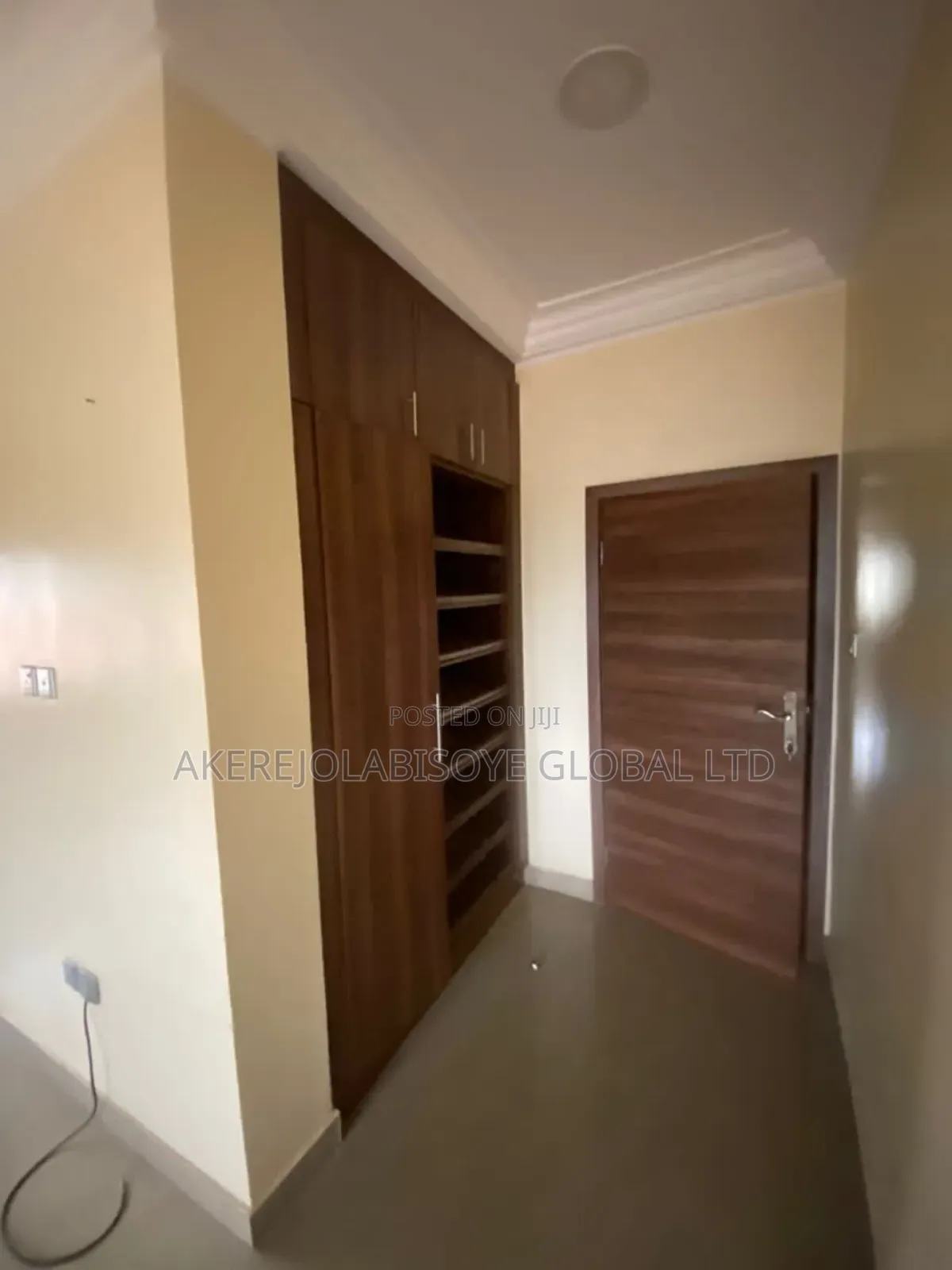 5bdrm Duplex in In An Estate for rent in Life Camp