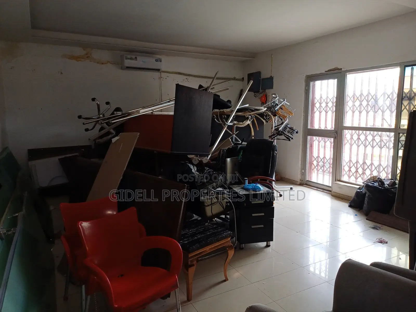 45sqm Office Space on the Second Floor in Wuse 2