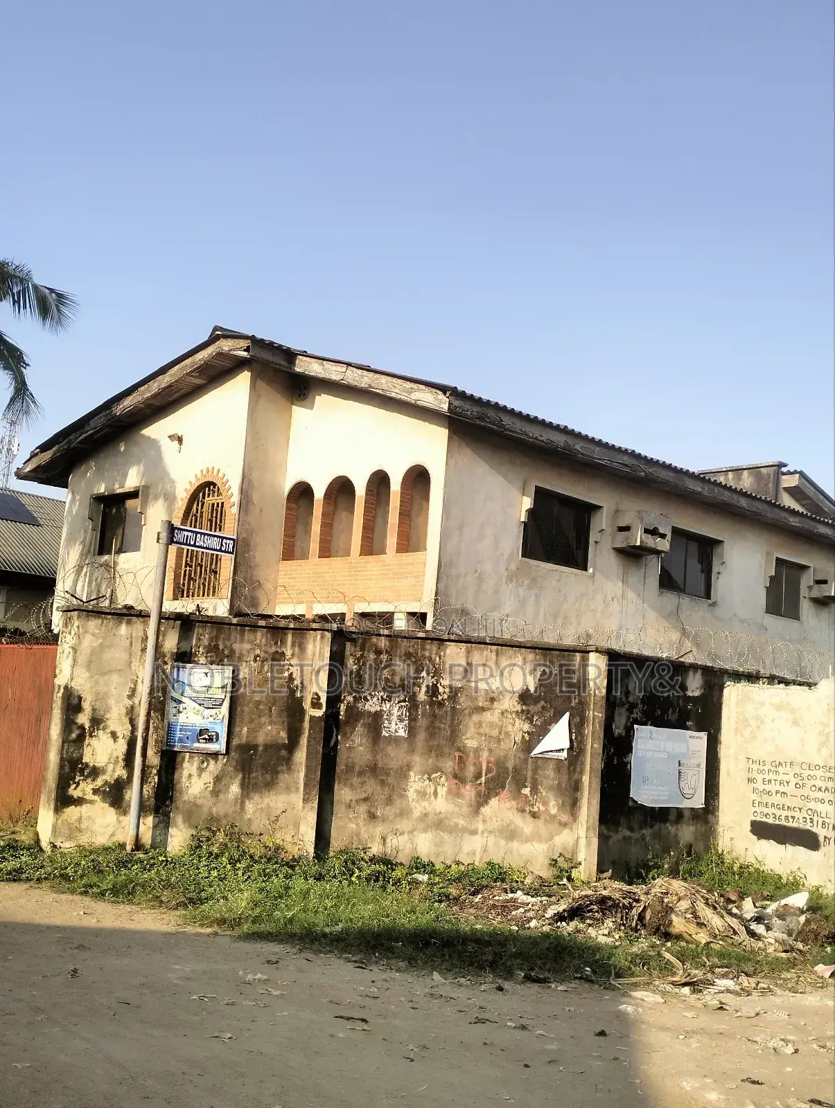 4bdrm Duplex in Fagbile Estate for sale in Ijegun
