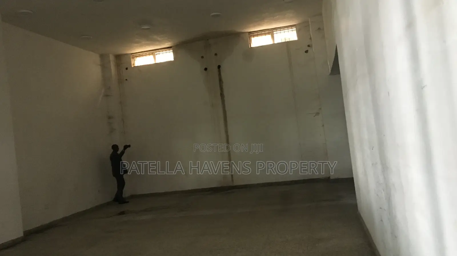 Spacious Office Space in Wuse