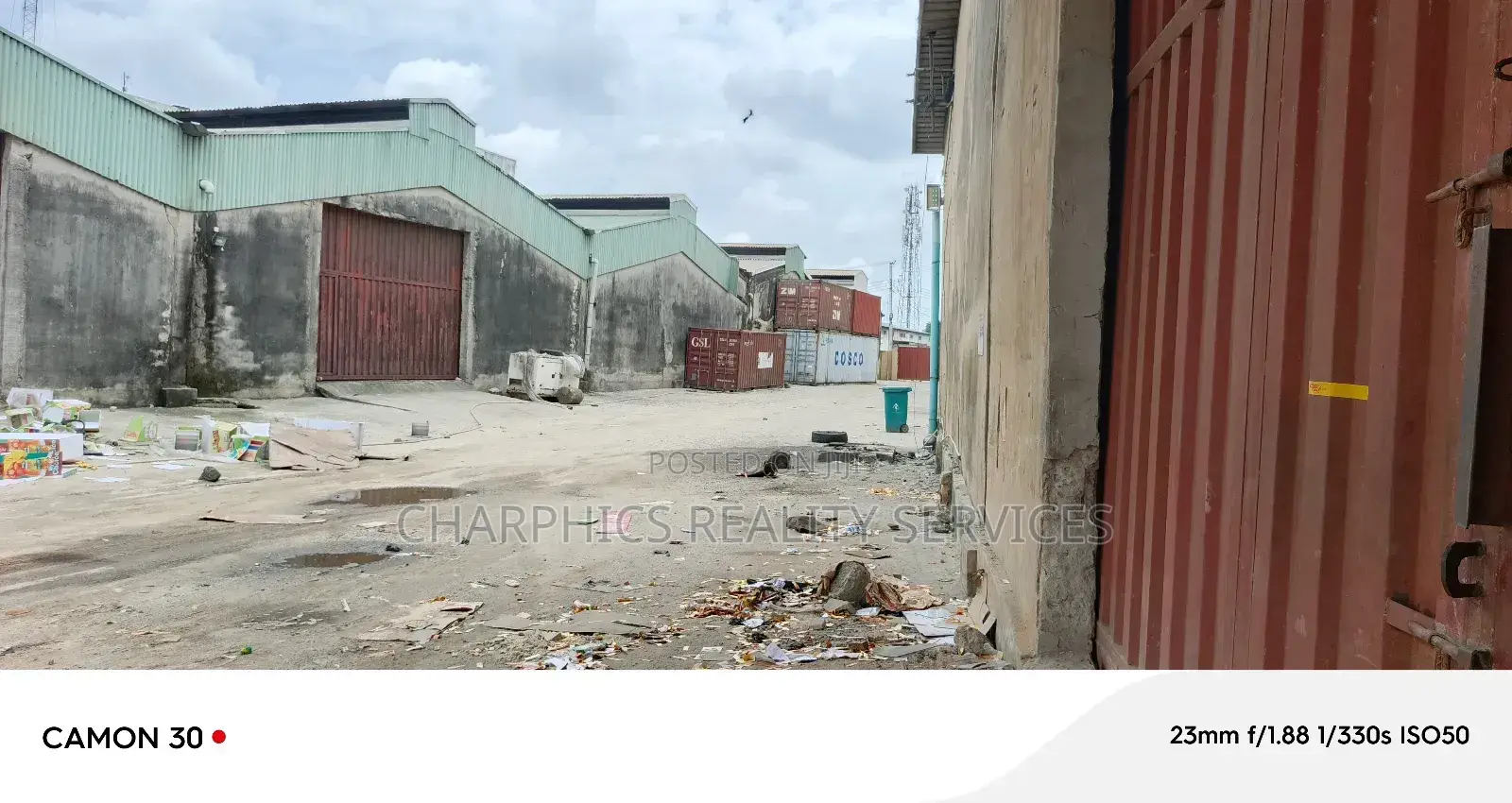 Three Units of Warehouse (30,000sqft)Off Eric Moore Surulere in Eric Moore