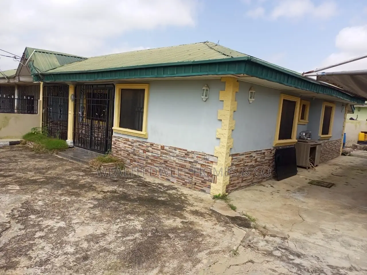 3bdrm Bungalow in Alagbaka, Akure for sale in Akure