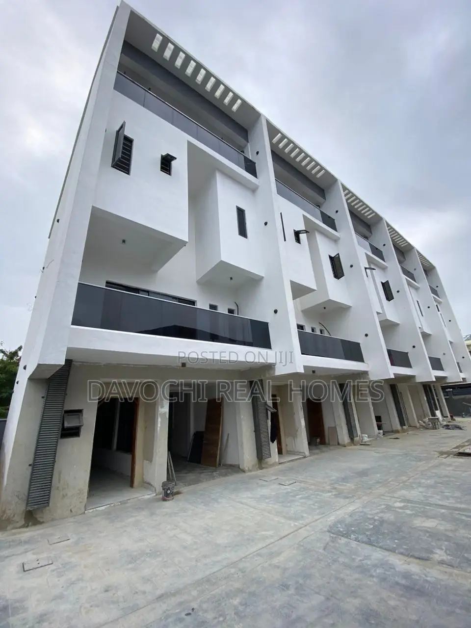 4bdrm Duplex in Old Ikoyi for sale in Old Ikoyi
