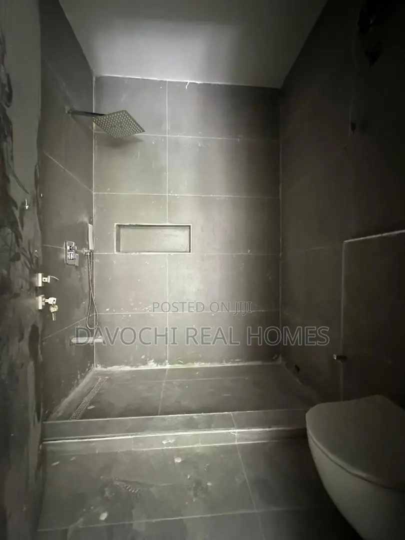 2bdrm Duplex in Old Ikoyi for sale in Old Ikoyi