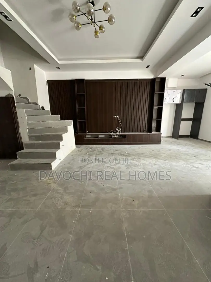 2bdrm Duplex in Old Ikoyi for sale in Old Ikoyi