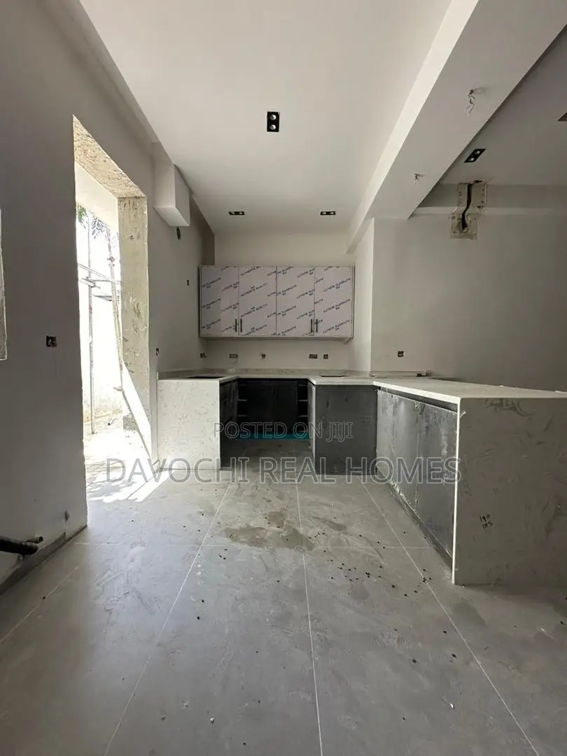 2bdrm Duplex in Old Ikoyi for sale in Old Ikoyi