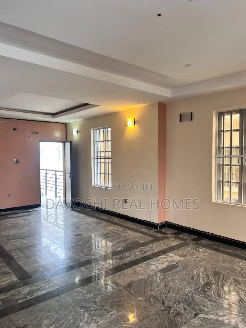 3bdrm Apartment in Lekki Phase 1 for rent in Lekki Phase 1