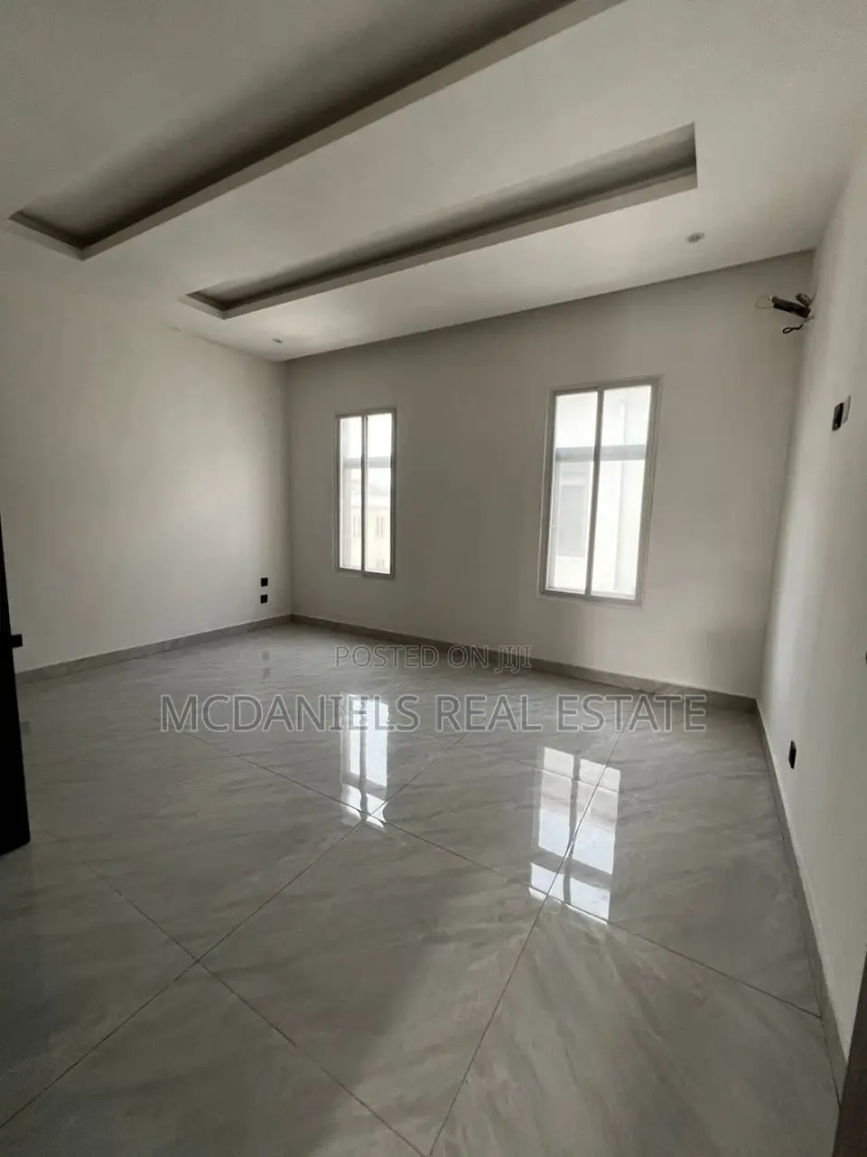 4bdrm Duplex in Lekki Phase 1 for rent in Lekki Phase 1