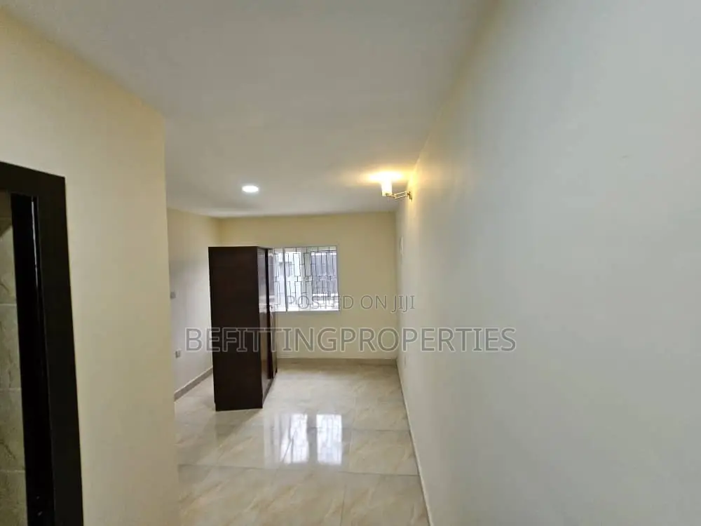 3bdrm Block of Flats in Ikeja for rent in Ikeja