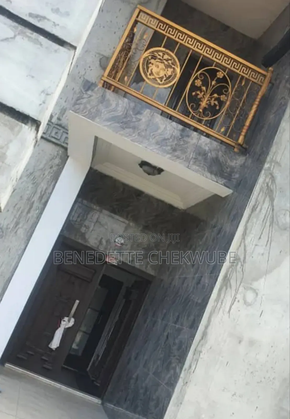 5bdrm Duplex in Eagle Island, Rumueprikom for sale in Rumueprikom