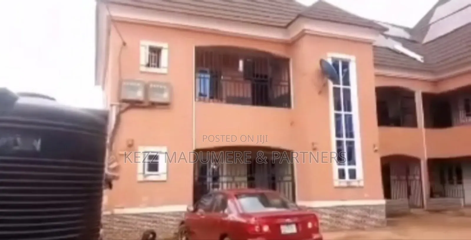 10bdrm Block of Flats in Premier Layout , for sale in Enugu