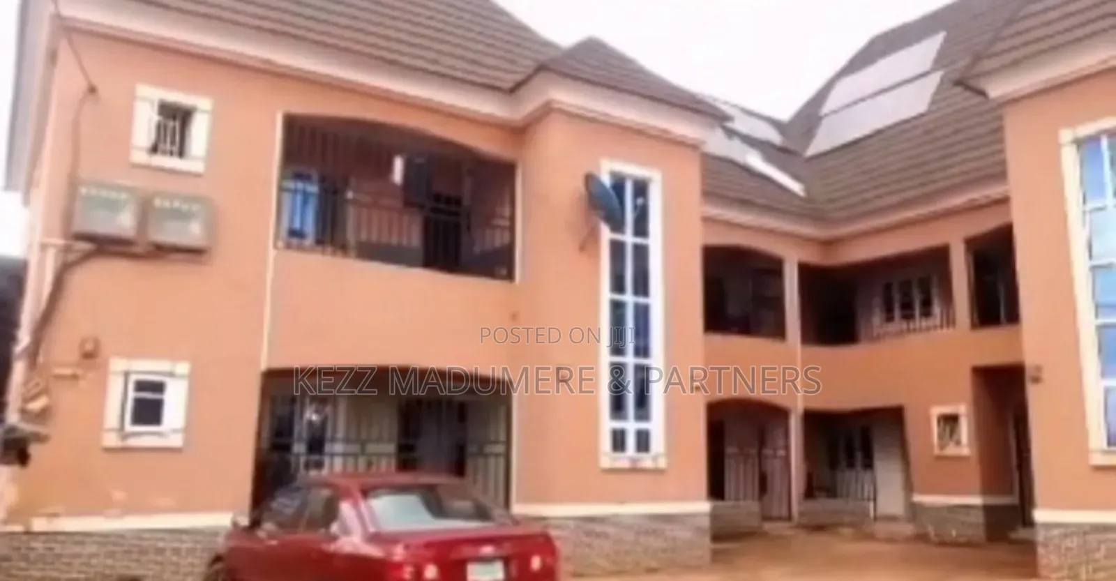 10bdrm Block of Flats in Premier Layout , for sale in Enugu