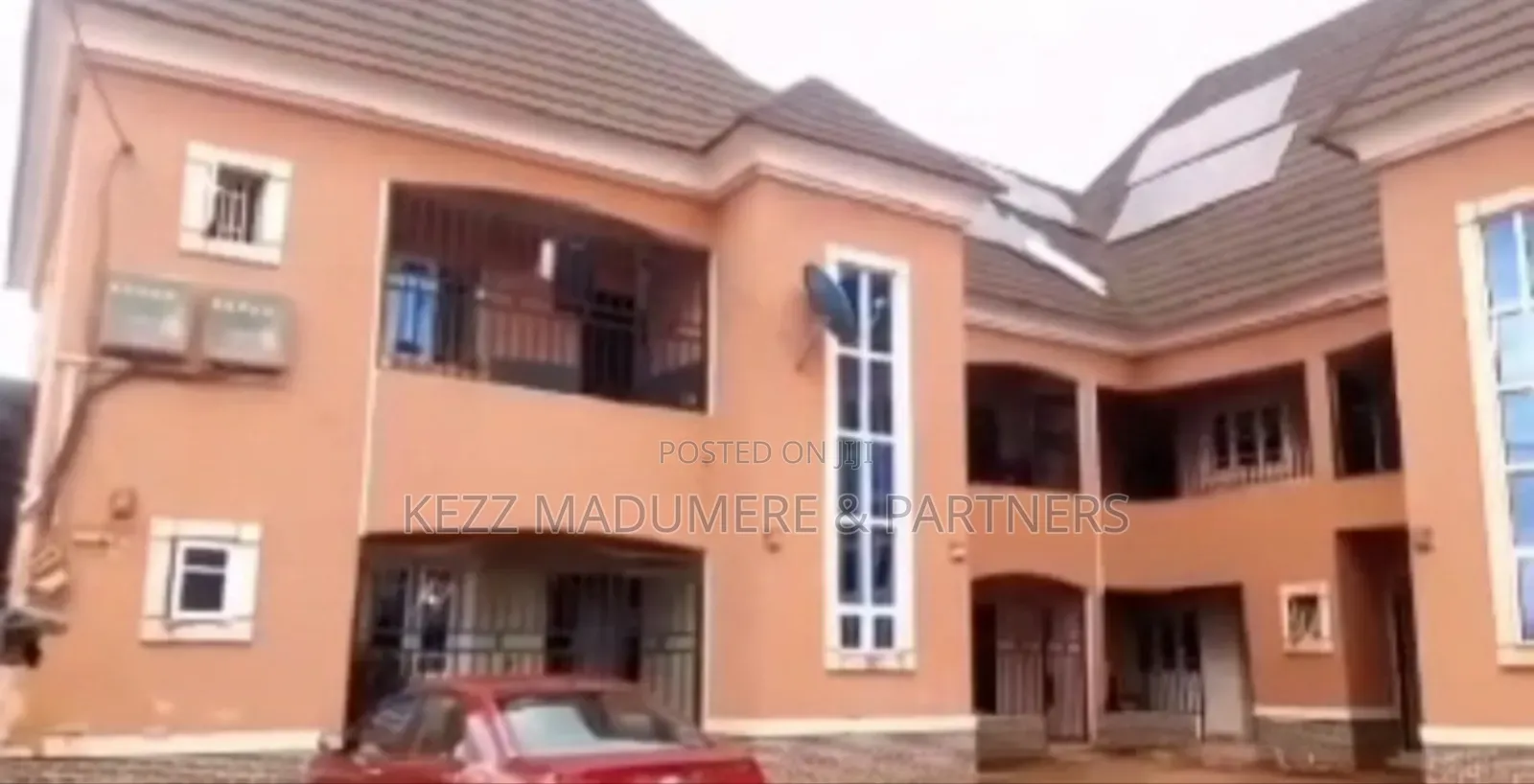 10bdrm Block of Flats in Premier Layout , for sale in Enugu