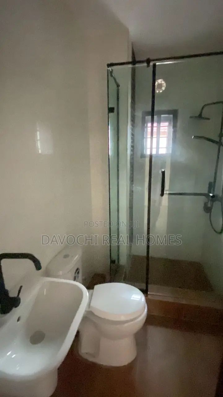 4bdrm Apartment in Parkview Estate for rent in Parkview Estate