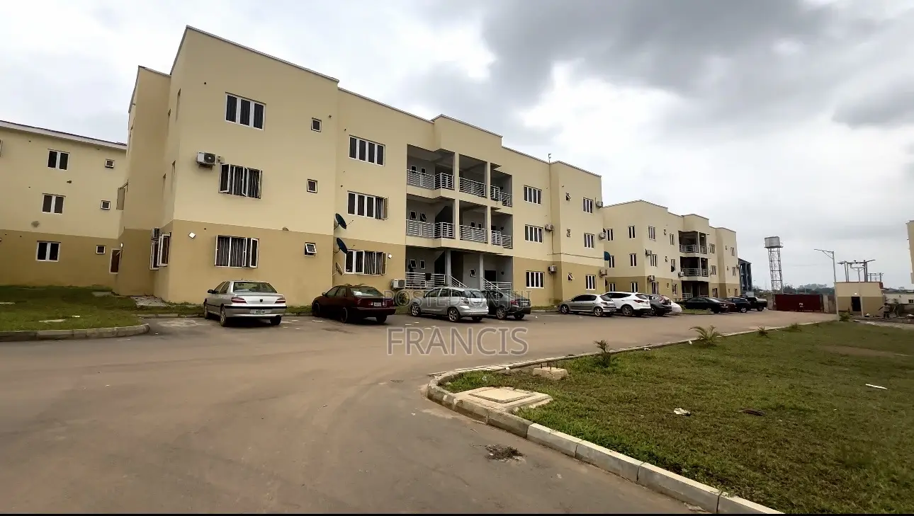 3bdrm Block of Flats in Mouna Estate, Gwarinpa for sale in Gwarinpa